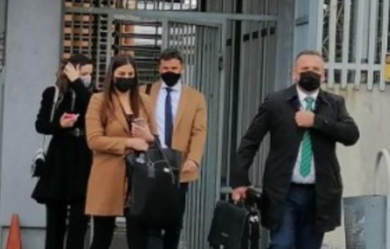 Solak and Novalić  leaving the Court of B&H - Avaz