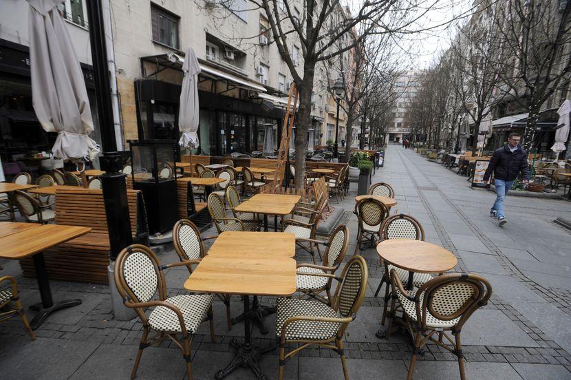 Nove mjere od danas na snazi u Srbiji: Počinju da rade bašte kafića