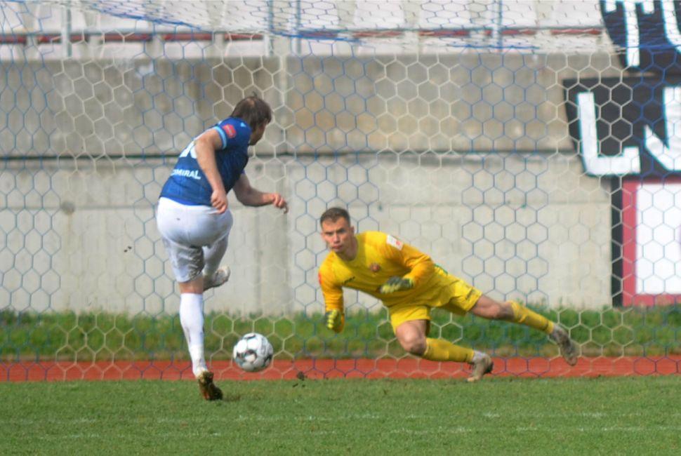 Golubović je odbranio pet penala - Avaz