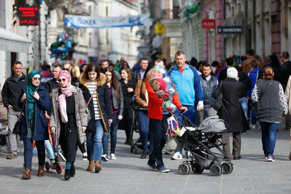 Sunčanije u drugoj polovini dana - Avaz