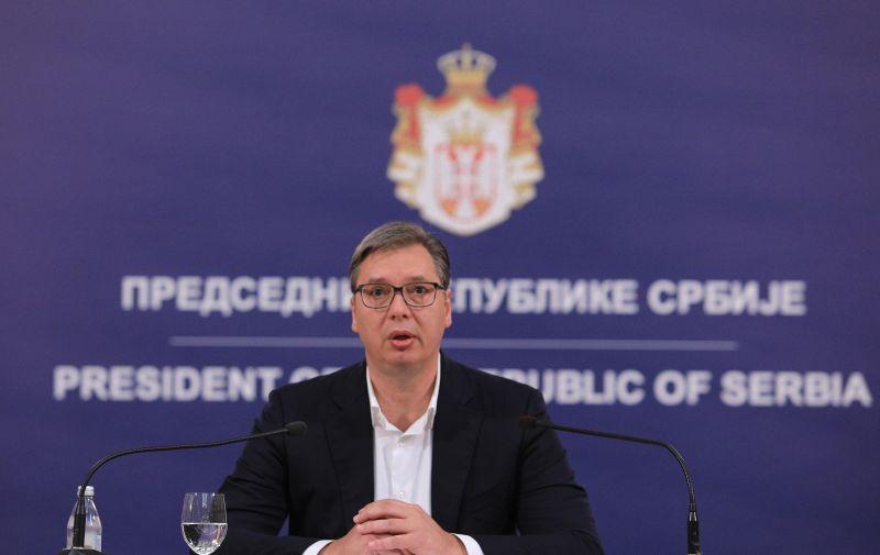 Vučić: Želim da Ramazanski bajram dočekate i provedete u spokoju i zadovoljstvu