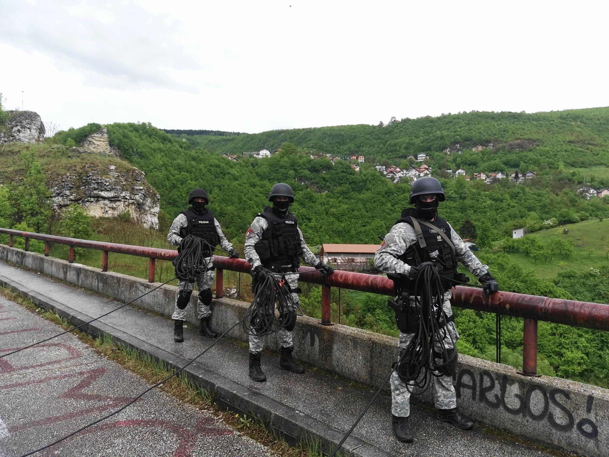 Alpinistički tim: S treninga na Darivi - Avaz