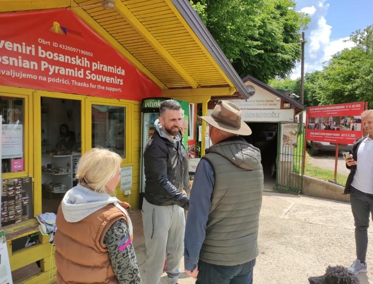 Vedad Ibišević u posjeti Bosanskoj dolini piramida: Ovo je nevjerovatno fascinantna stvar