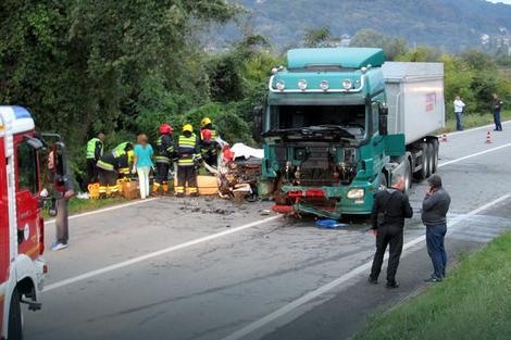 Horor u Srbiji: U stravičnom udesu kod Loznice poginule četiri osobe