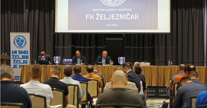 Usvojene odluke o raspuštanju kompletnog saziva Skupštine FK Željezničar, kao i Nadzornog odbora