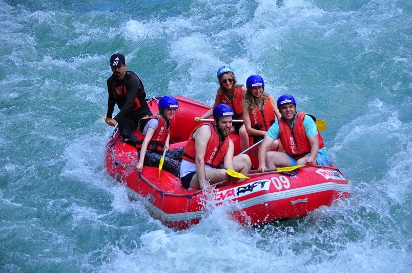 Rafting kroz Koprulu kanjon je poseban - Avaz