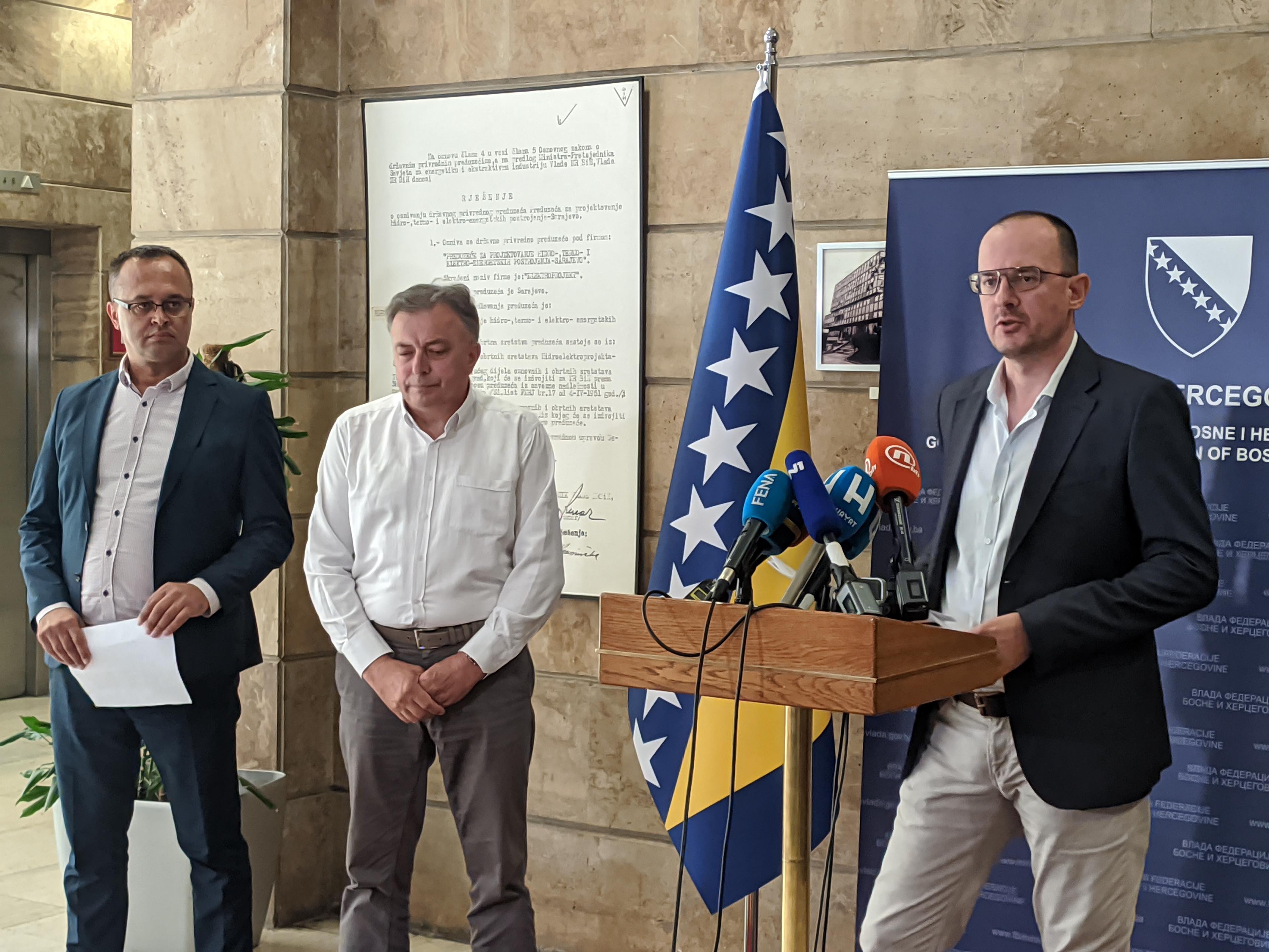 Konfferencija za novinare Vlade FBiH - Avaz