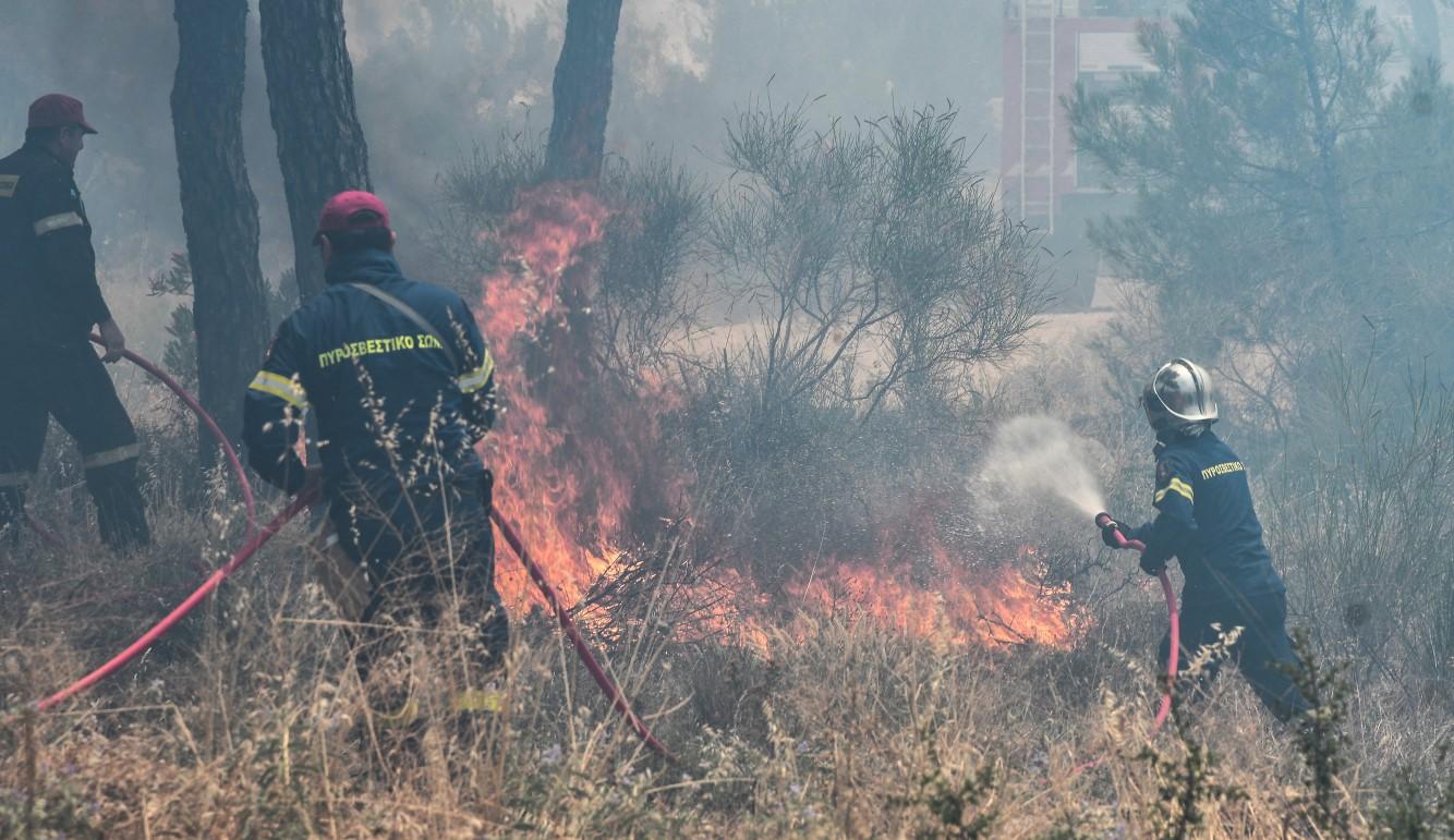 Bukti požar na ostrvu Samos u Grčkoj, stiže pojačanje