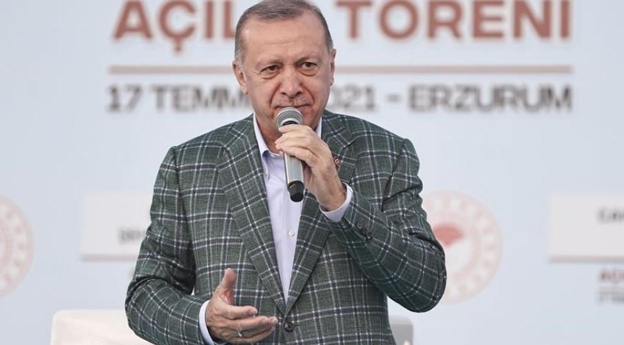 Erdoan: Područja u Rizeu pogođena poplavama bit će proglašena zonom prirodne katastrofe