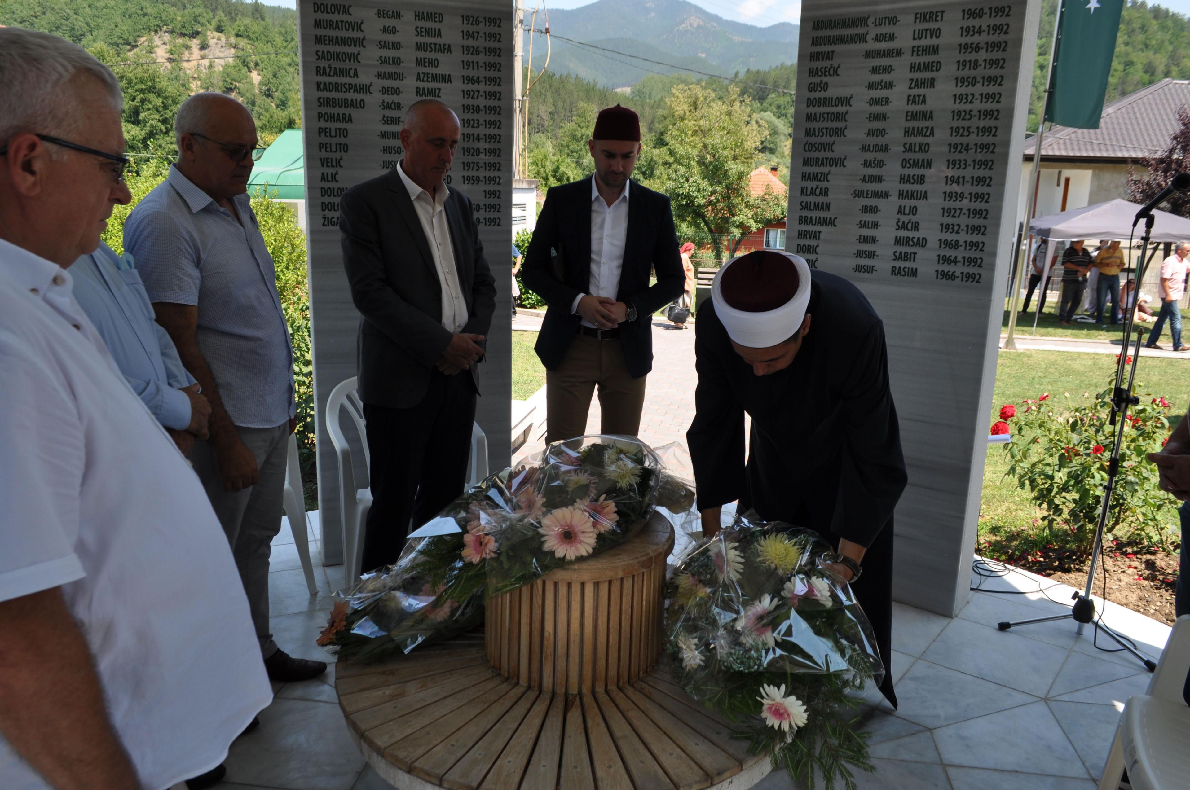 Obilježena godišnjica zločina nad stanovnicima Rudog - Avaz