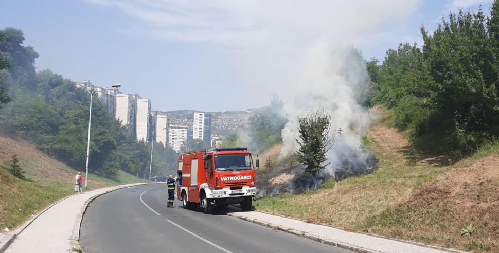 Požar u Prijedorskoj ulici - Avaz