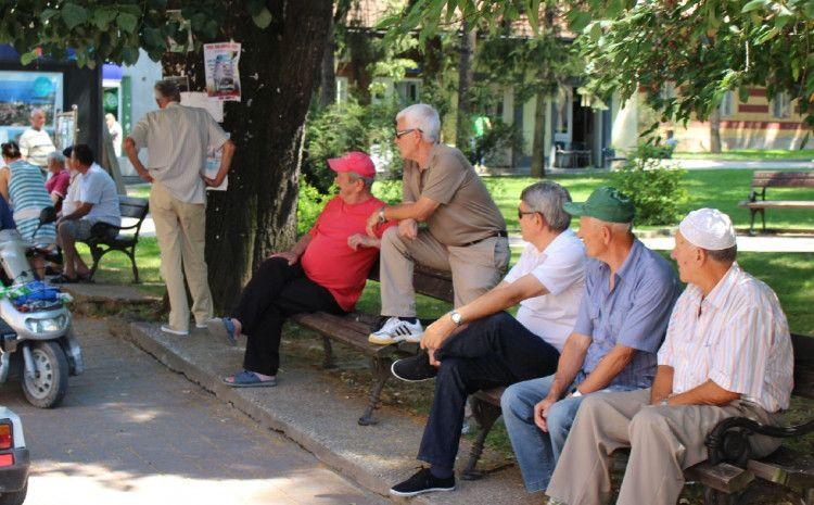 Sutra penzije, Zavod osigurao 233 miliona KM: Penzionerima do 120 KM pomoći