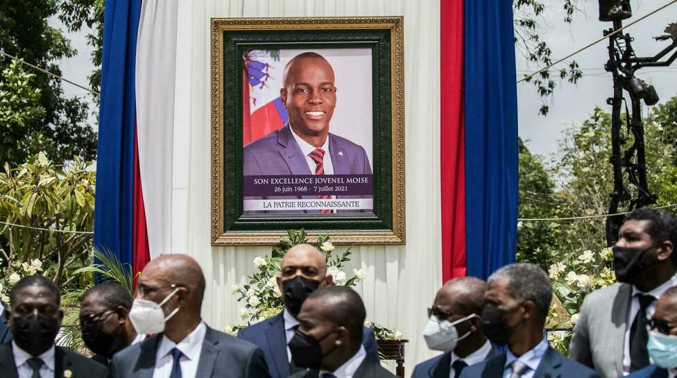 A portrait of late Haitian president Jovenel Moise is seen at a ceremony in his honor in Port-au-Prince on July 20, 2021 - Avaz