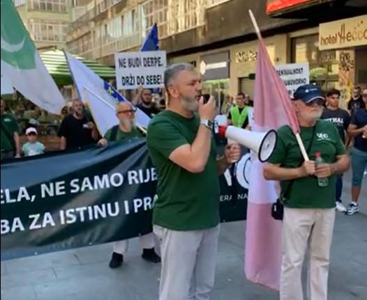 Protesti ispred Vječne vatrr - Avaz