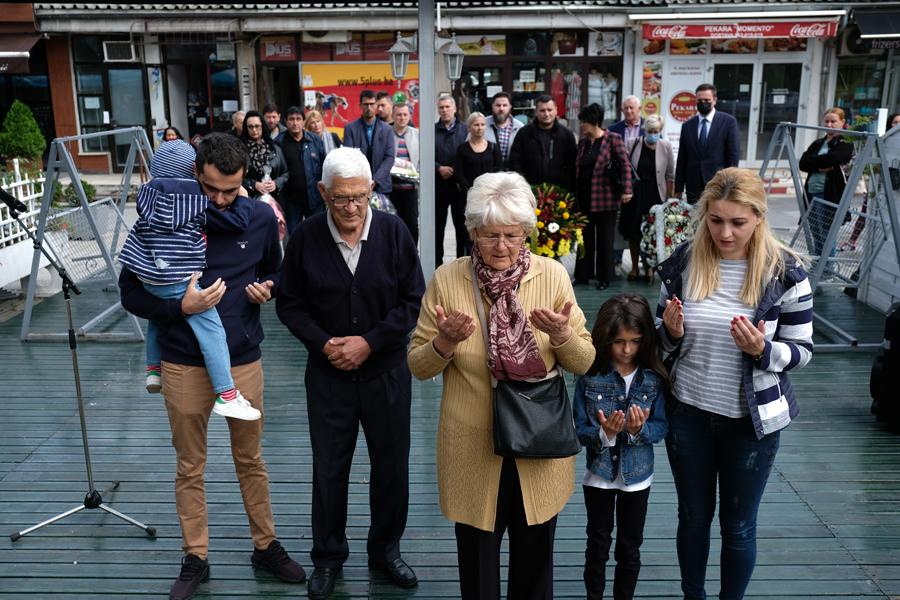 Prije 29 godina agresorska granata ubila 11 građana dok su čekali u redu za hljeb