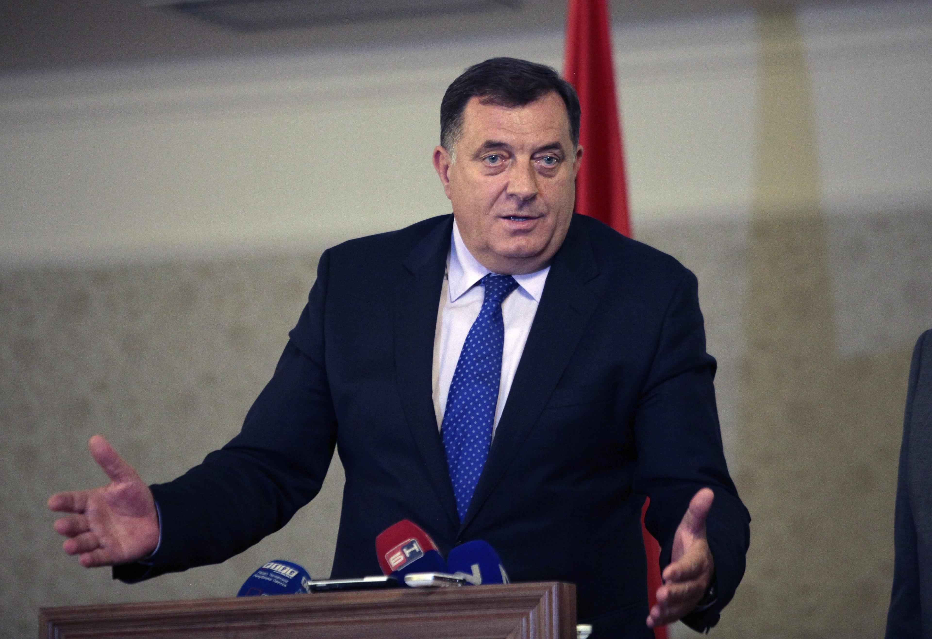 Dodik: Nanio bol preživjelim žrtvama - Avaz