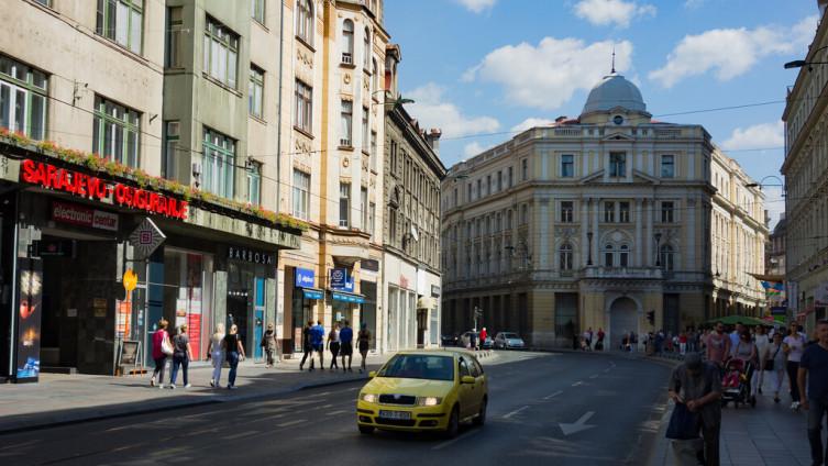 Sutra zbog protesta privremena obustava saobraćaja