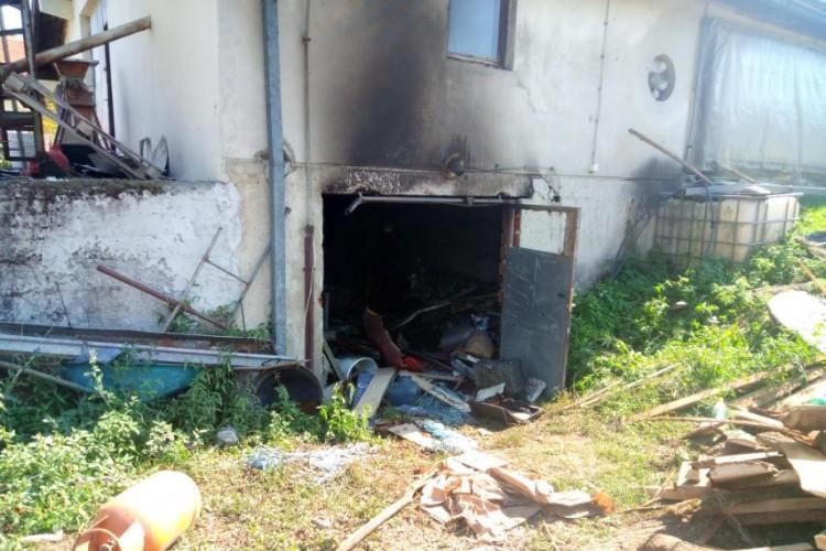 Detalji eksplozije u Doboju: Poginuo vlasnik farme pilića
