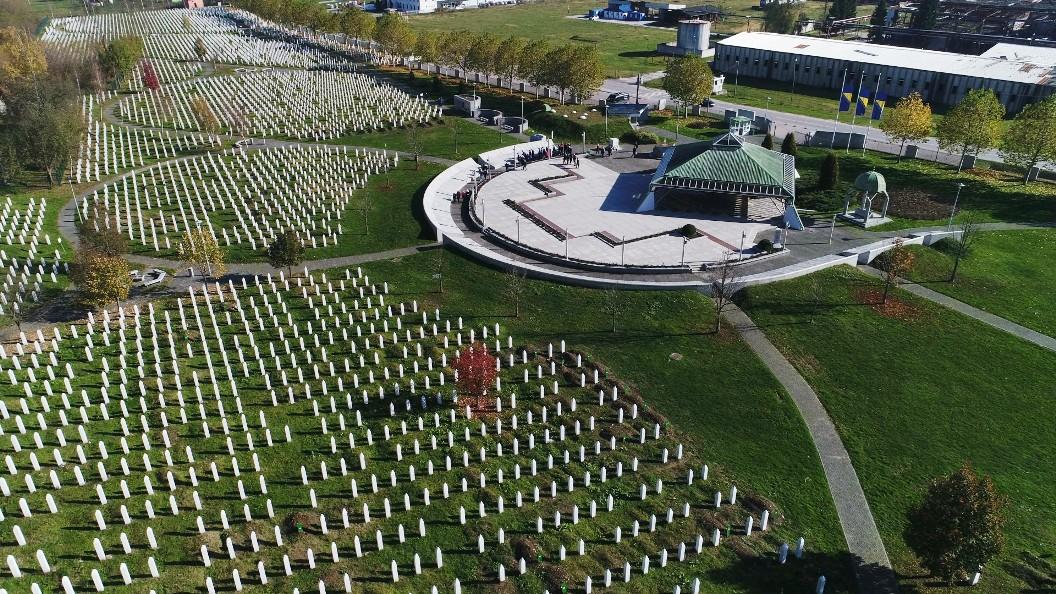 Memorijalni centar Potočari - Avaz