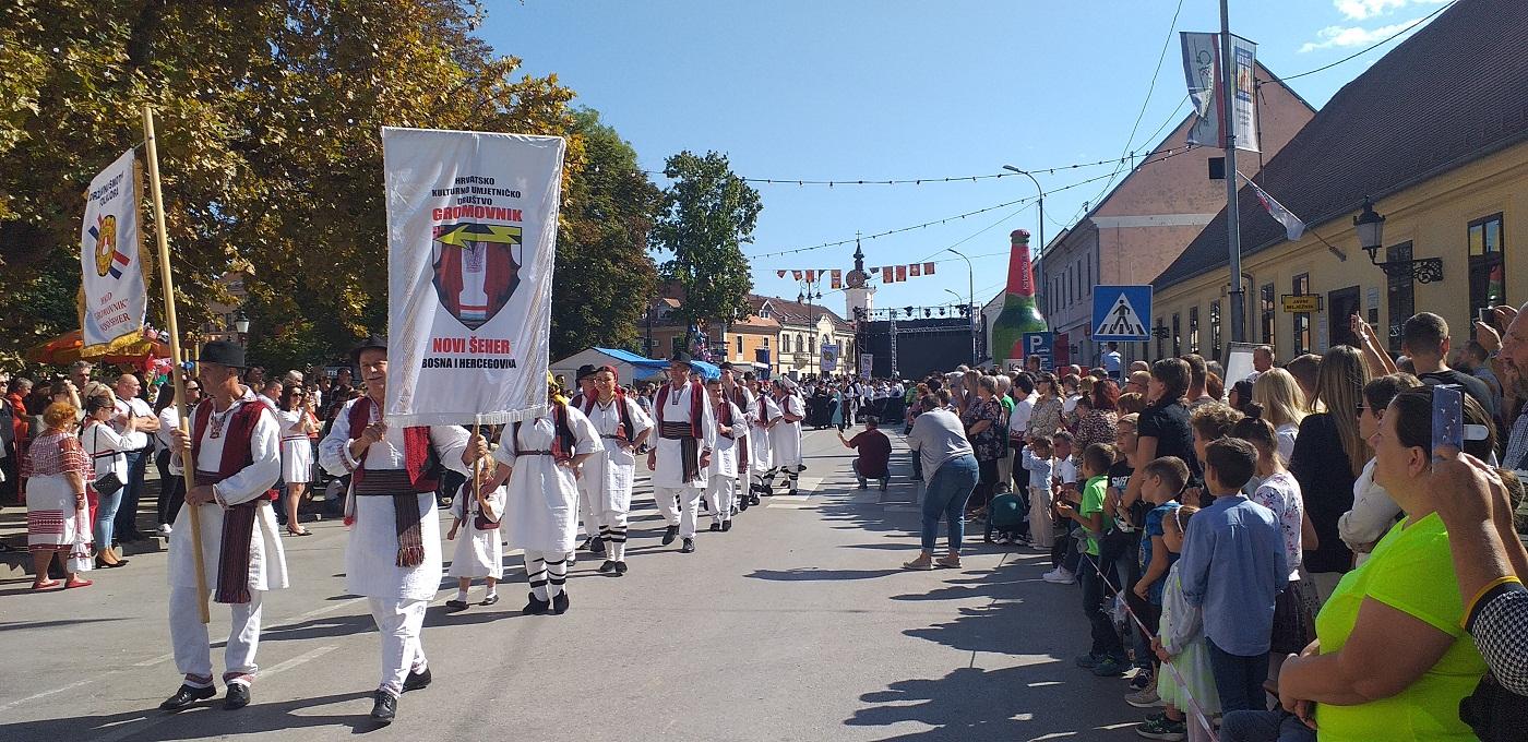 "Gromovnici" predstavili tradiciju Hrvata novošeherskog kraja