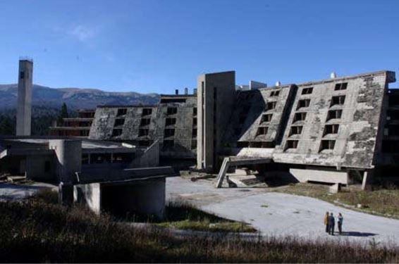 Mnogi žele kupiti devastirani hotel "Igman" na Velikom polju: Početna cijena 9.234.920 KM