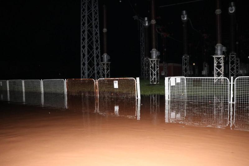 Na najugroženijim lokalitetima proširuje se korito rijeke Bosne