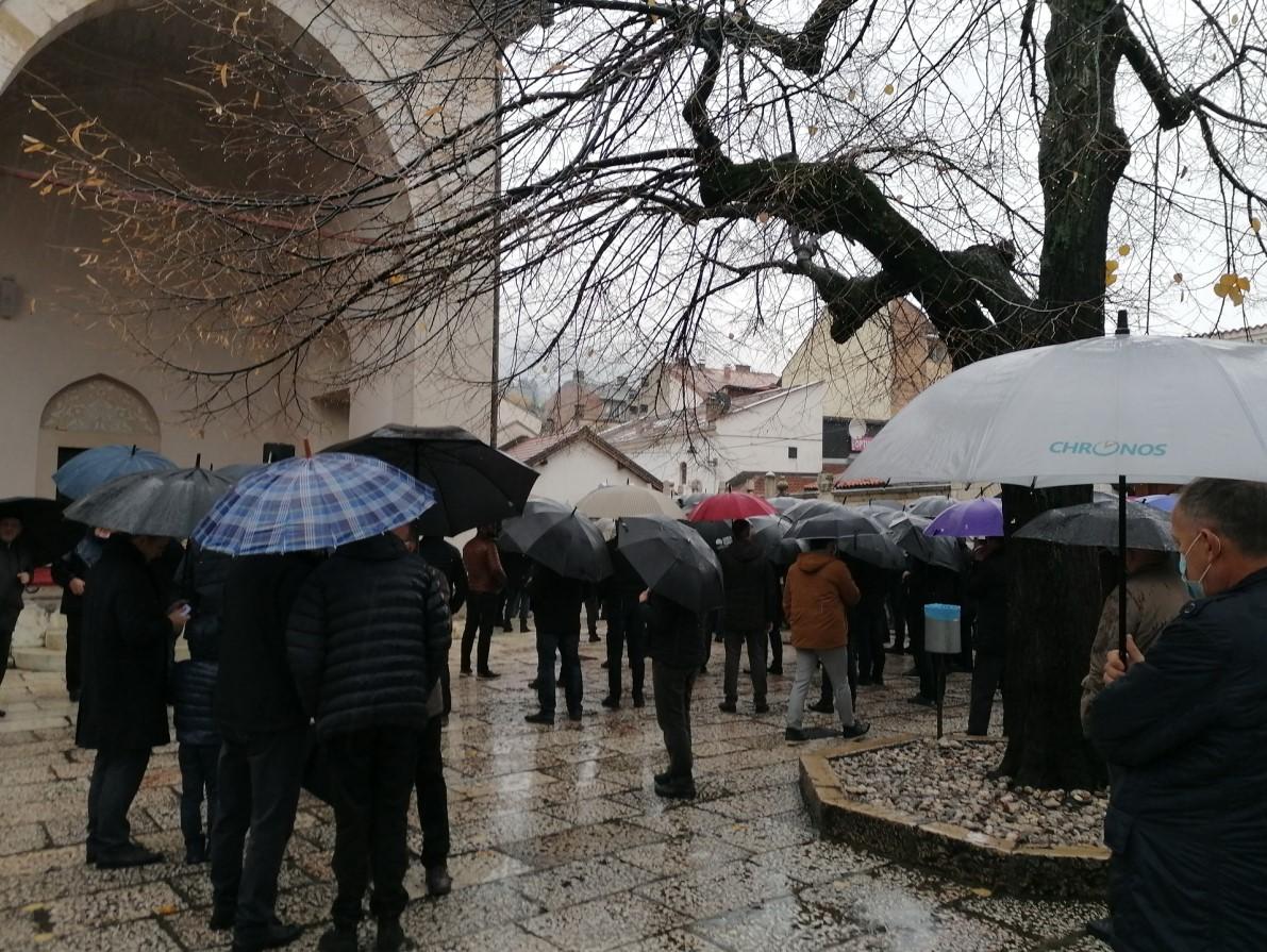 U haremu Gazi Husrev-begove džamije klanjana je dženaza Hasanu Čengiću - Avaz