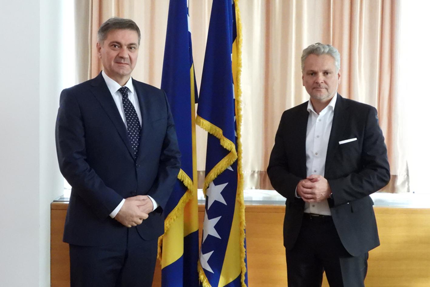 Zvizdić i Satler: Neophodno finalizirati proces izmjena Izbornog zakona BiH