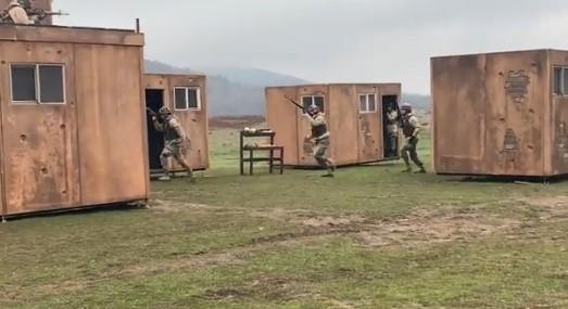 Centar za borbenu obuku Oružanih snaga BiH na Manjači predstavio vrijednu opremu Velike Britanije