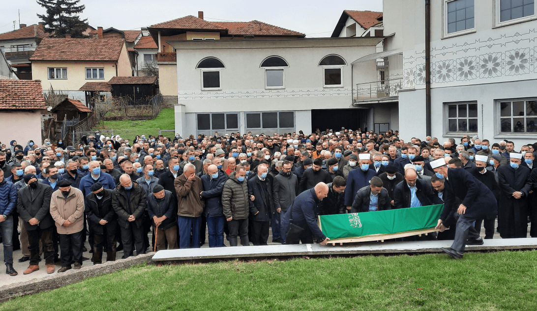 Dženazu Davudu Zahiroviću predvodio muftija tuzlanski Vahid ef. Fazlović