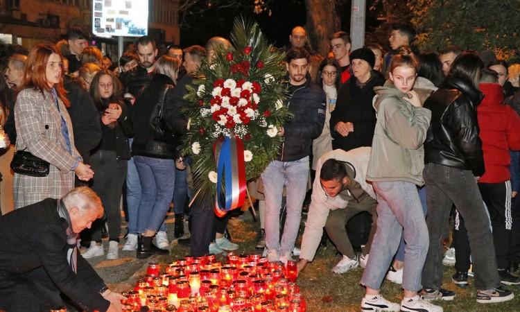 Mostar tradicionalno odao počast Vukovaru