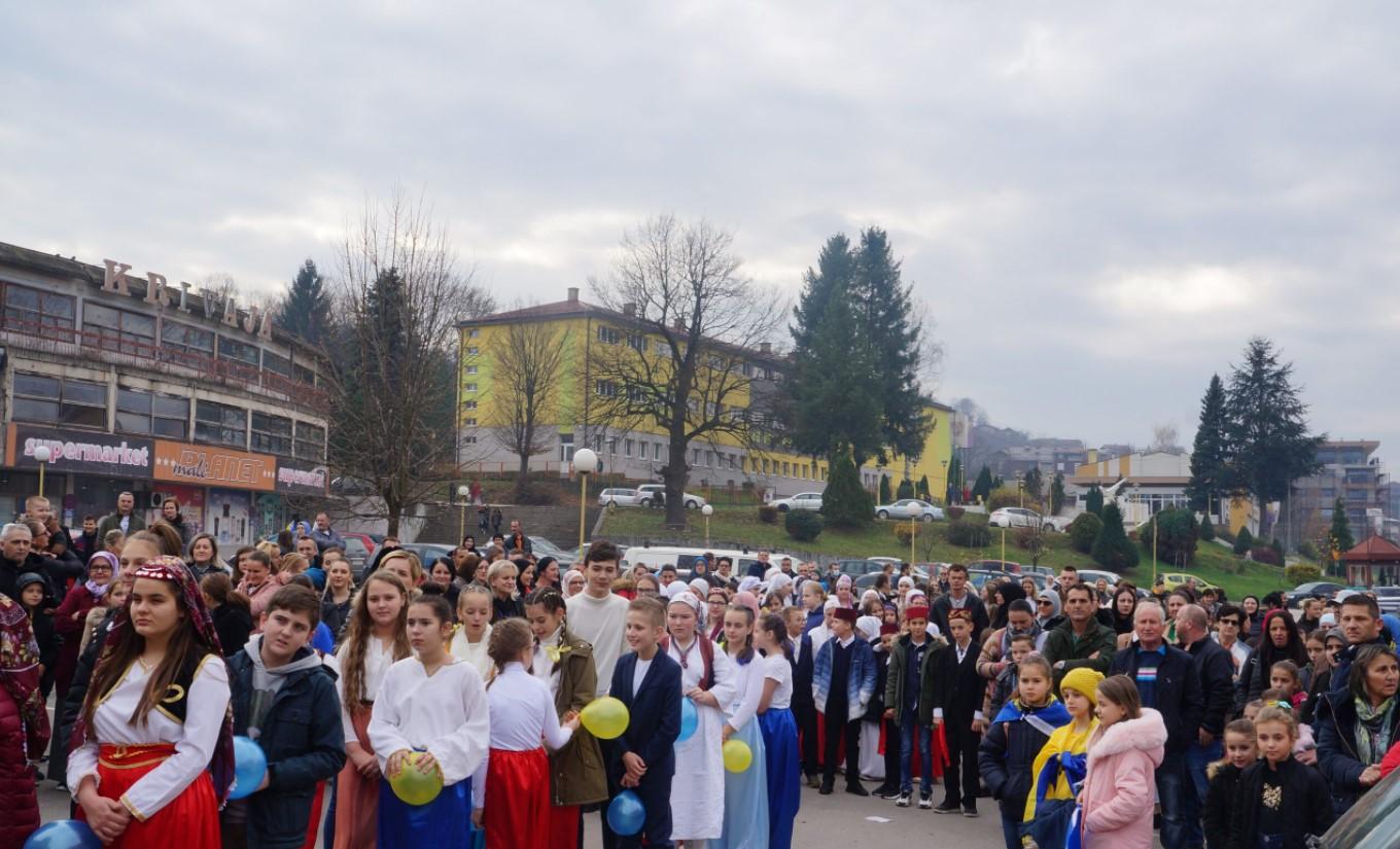 U Zavidovićima obilježen Dan državnosti - Avaz