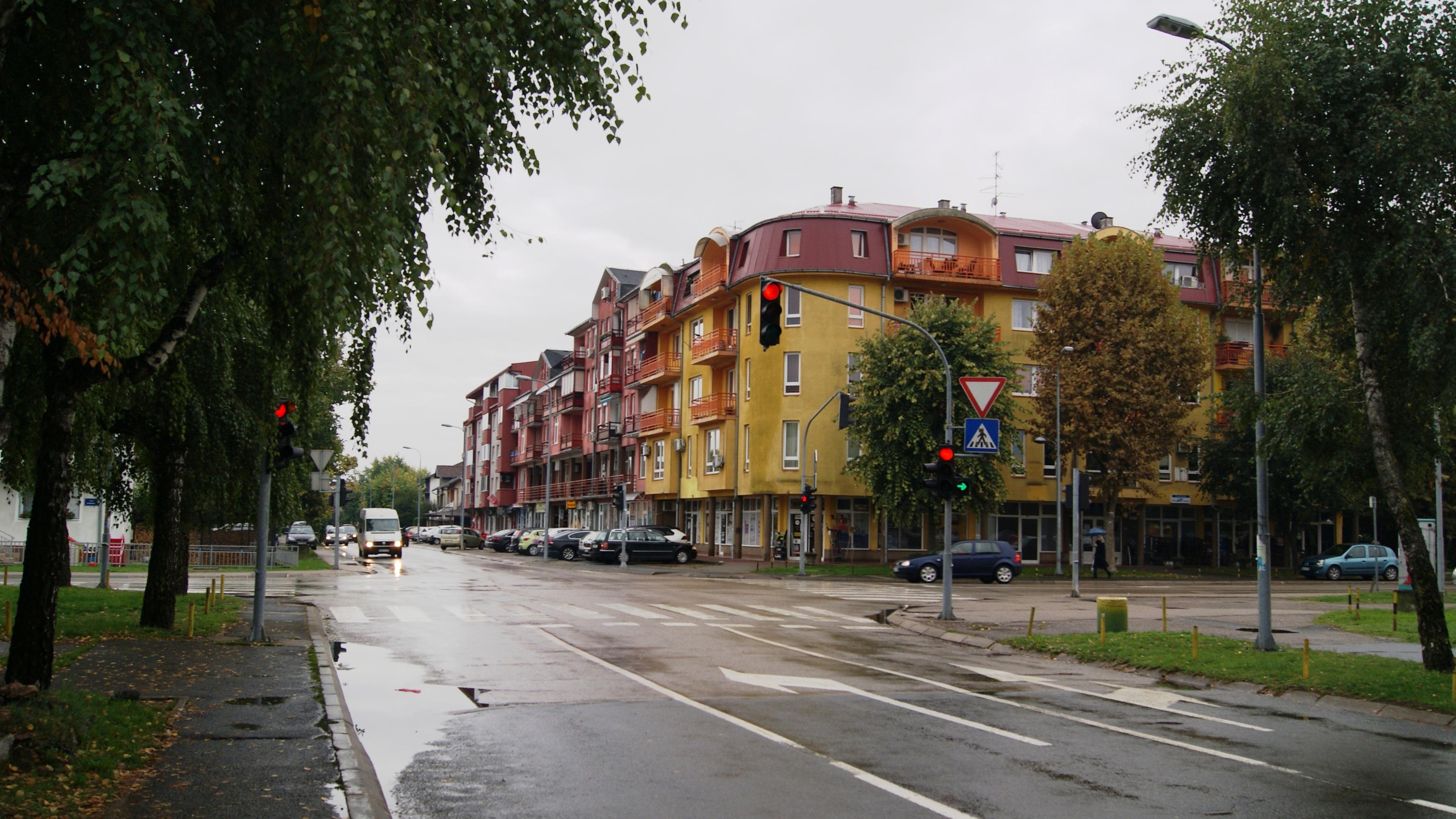 U Bosanskoj Gradišci uhapšene tri osobe zbog rasturanja droge