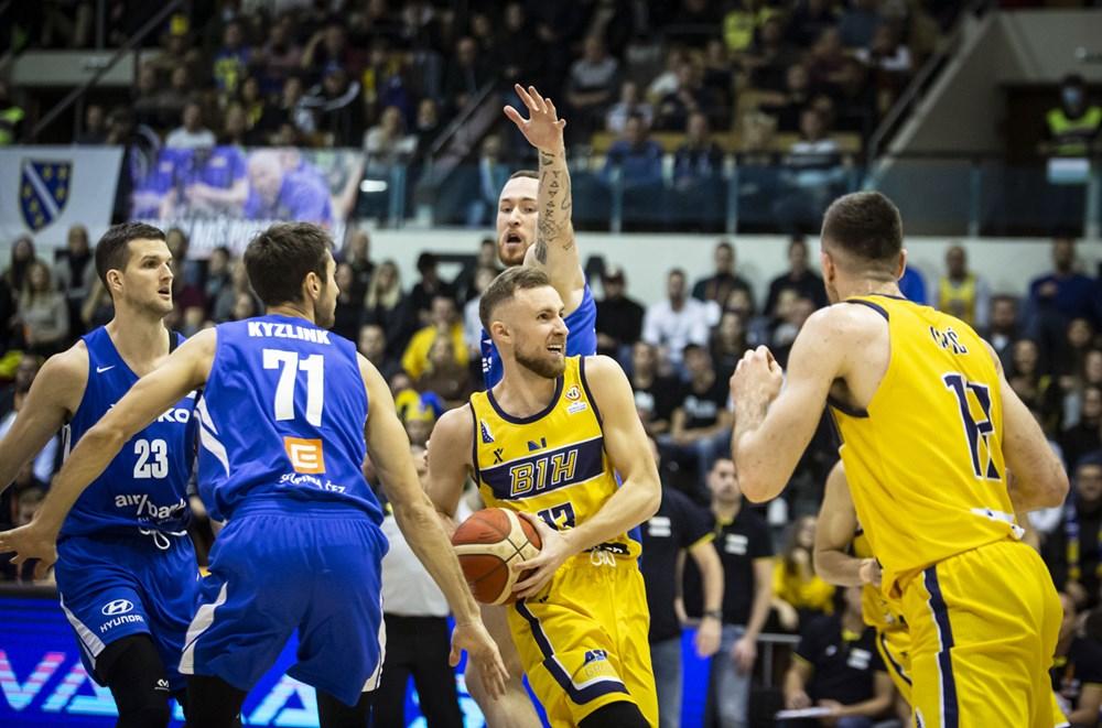 Košarkaši BiH trijumfom nad Češkom 97:90 počeli kvalifikacije za Mundobasket