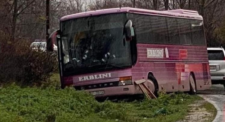 Autobus u kojem je izvršen napad - Avaz