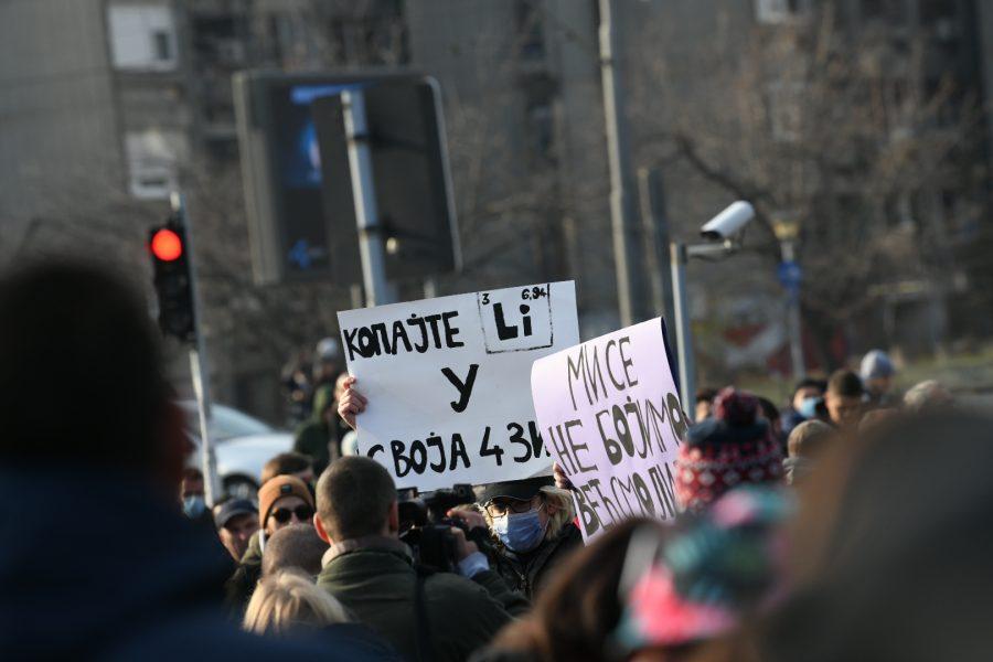 Građani blokirali ulice - Avaz