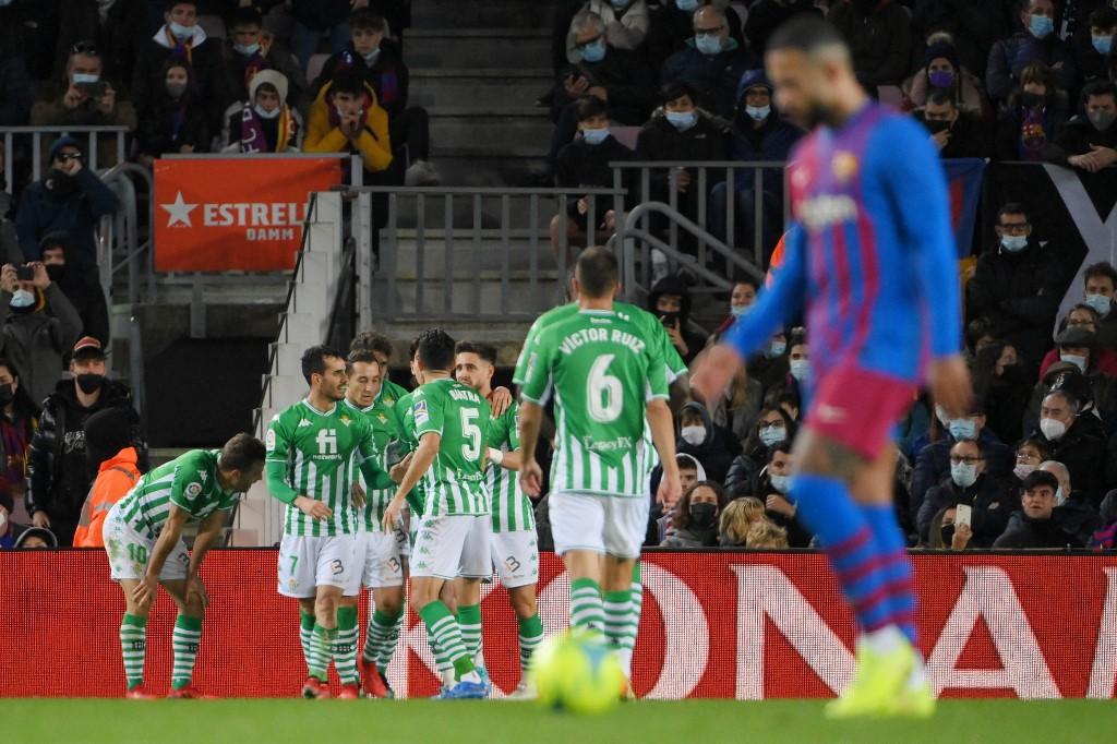 Betis šokirao Kamp Nou, prvi poraz Ćavija na klupi Barcelone