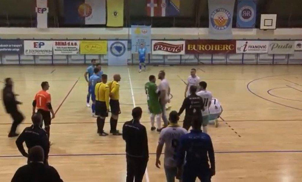 Nemile scene na meču 5. kola Prve futsal lige FBiH - Avaz