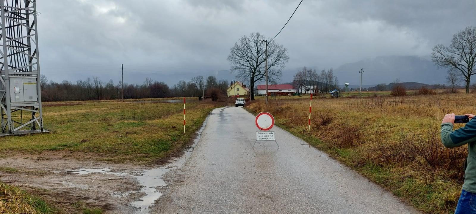 Fotografije iz Gospića - Avaz