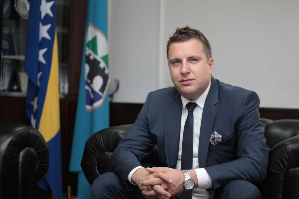 Bivši gradonačelnik Sarajeva: Abdulah Skaka zvanično imenovan za novog ambasadora BiH u Kataru, dužnost preuzima 1.januara