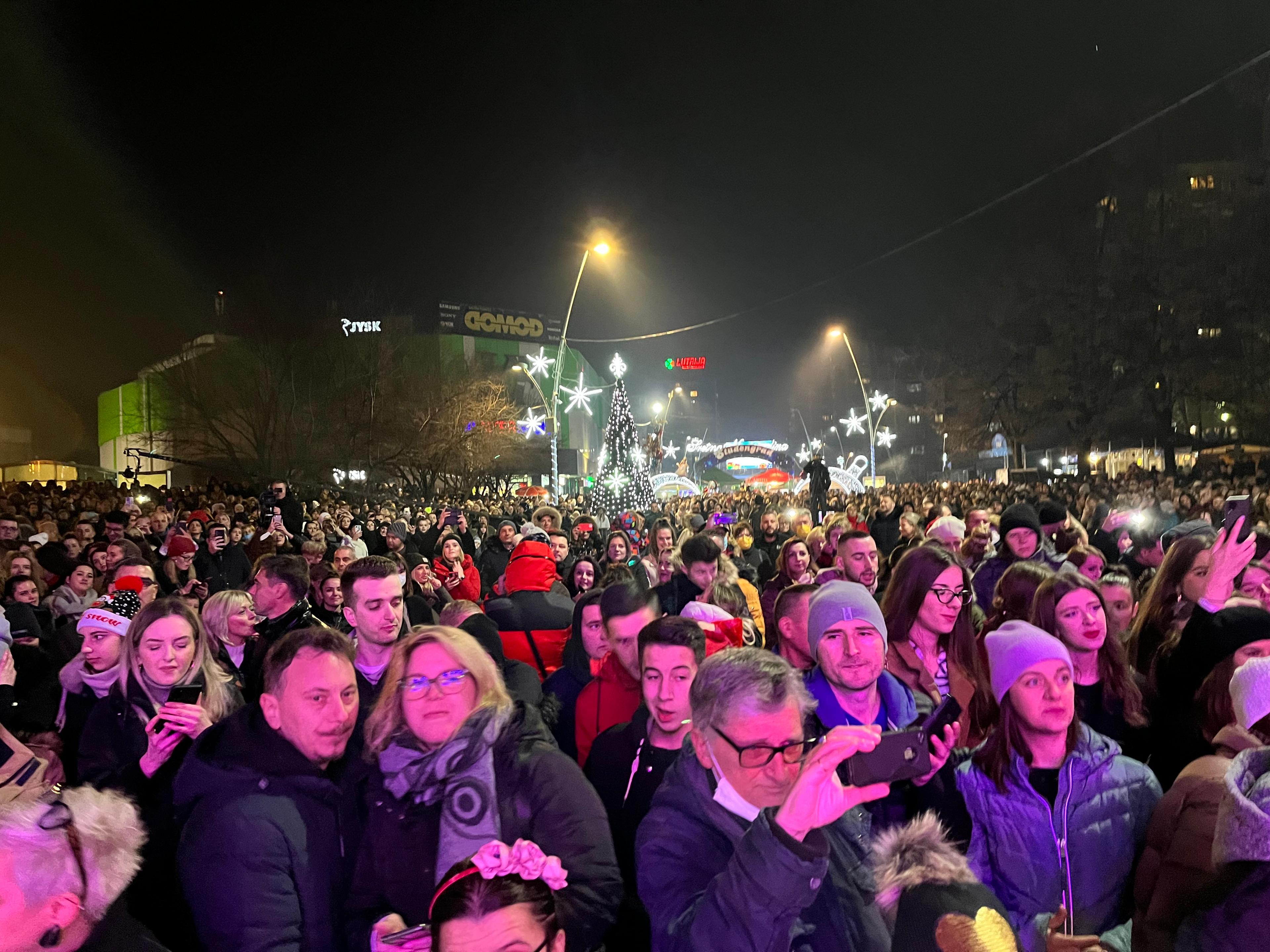 Samardžić na trgu u Zenici priredio spektakl - Avaz