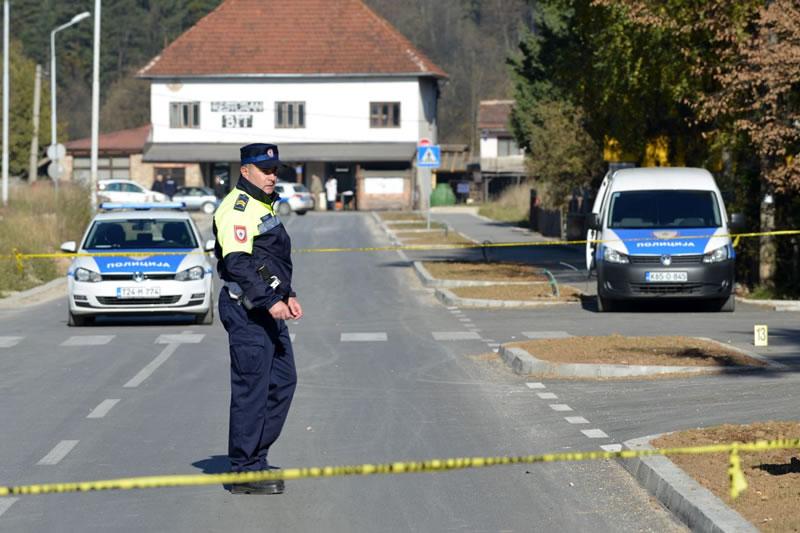 Policija odvela muškarca u bolnicu - Avaz