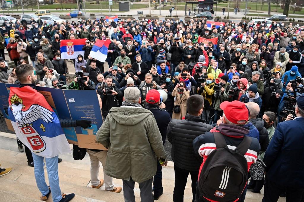 Protesti u Beogradu - Avaz