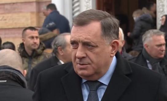 Dodik: Stigao na Trg Krajine u Banjoj Luci - Avaz