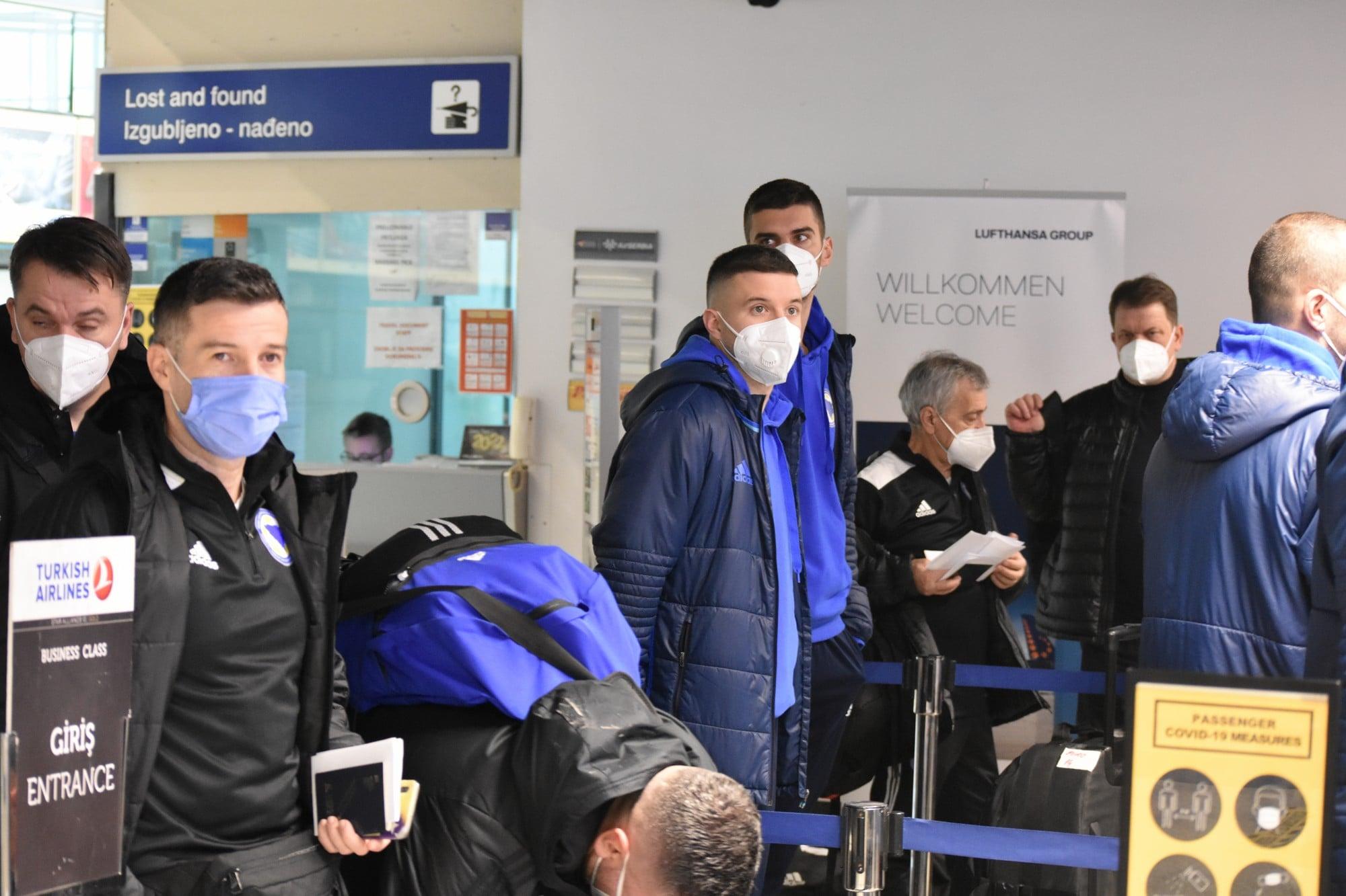 "Zmajevi" na sarajevskom aerodromu - Avaz