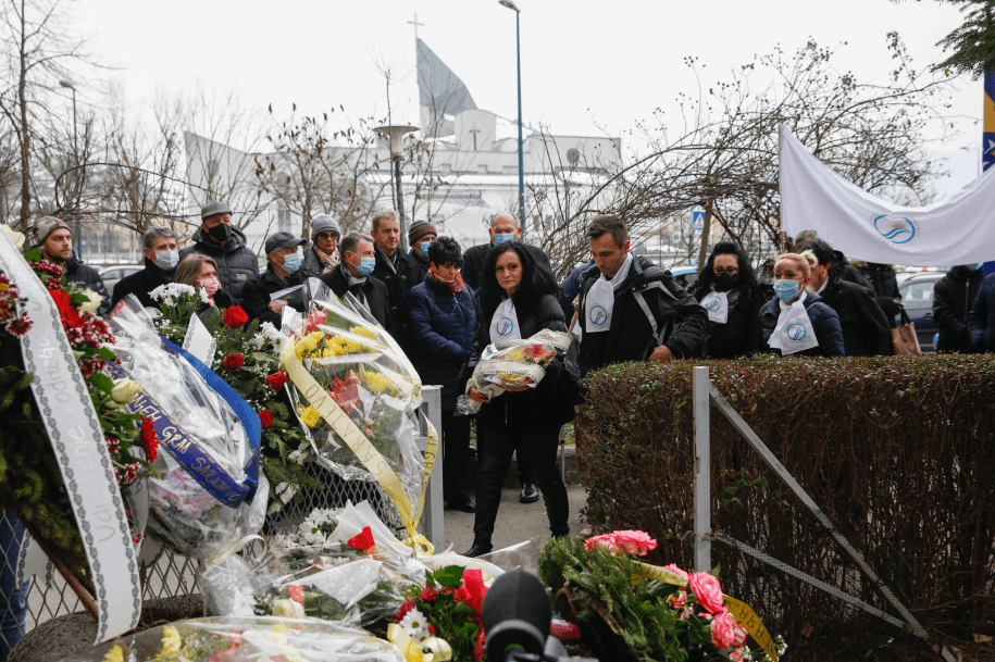 Sjećanje na bolni dan kada su tri agresorske granate prekinule život šestero mališana