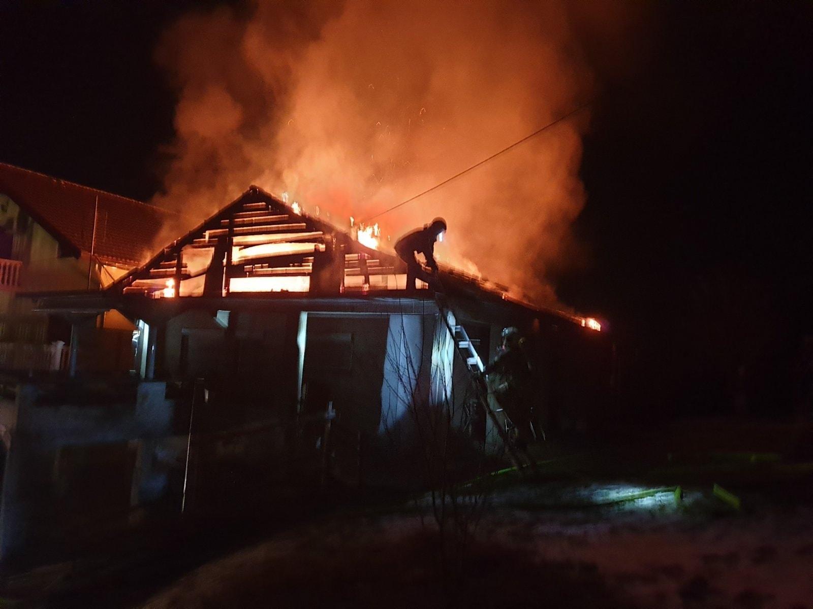 Užas u Prijedoru: Izgorjela kuća