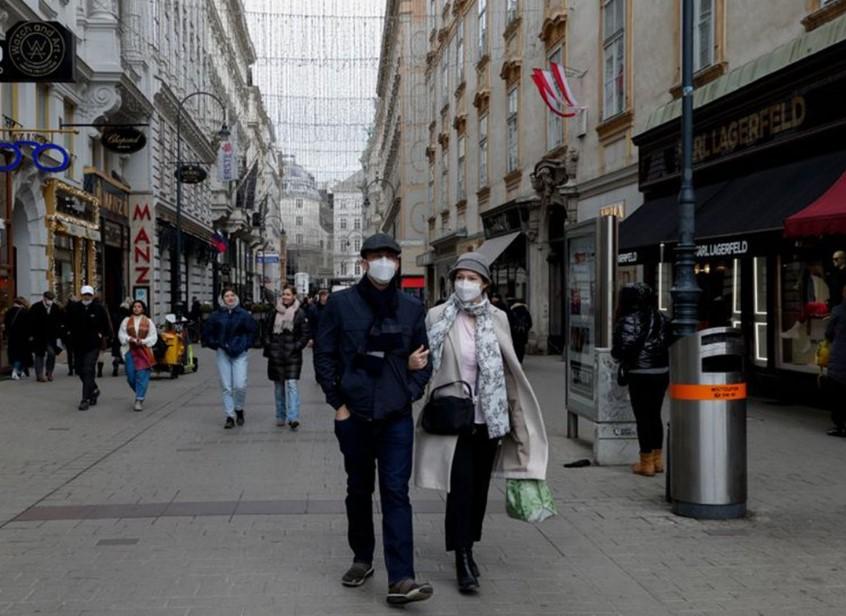 Vakcinacija biće obavezna za sve građane prijavljene u zemlji - Avaz