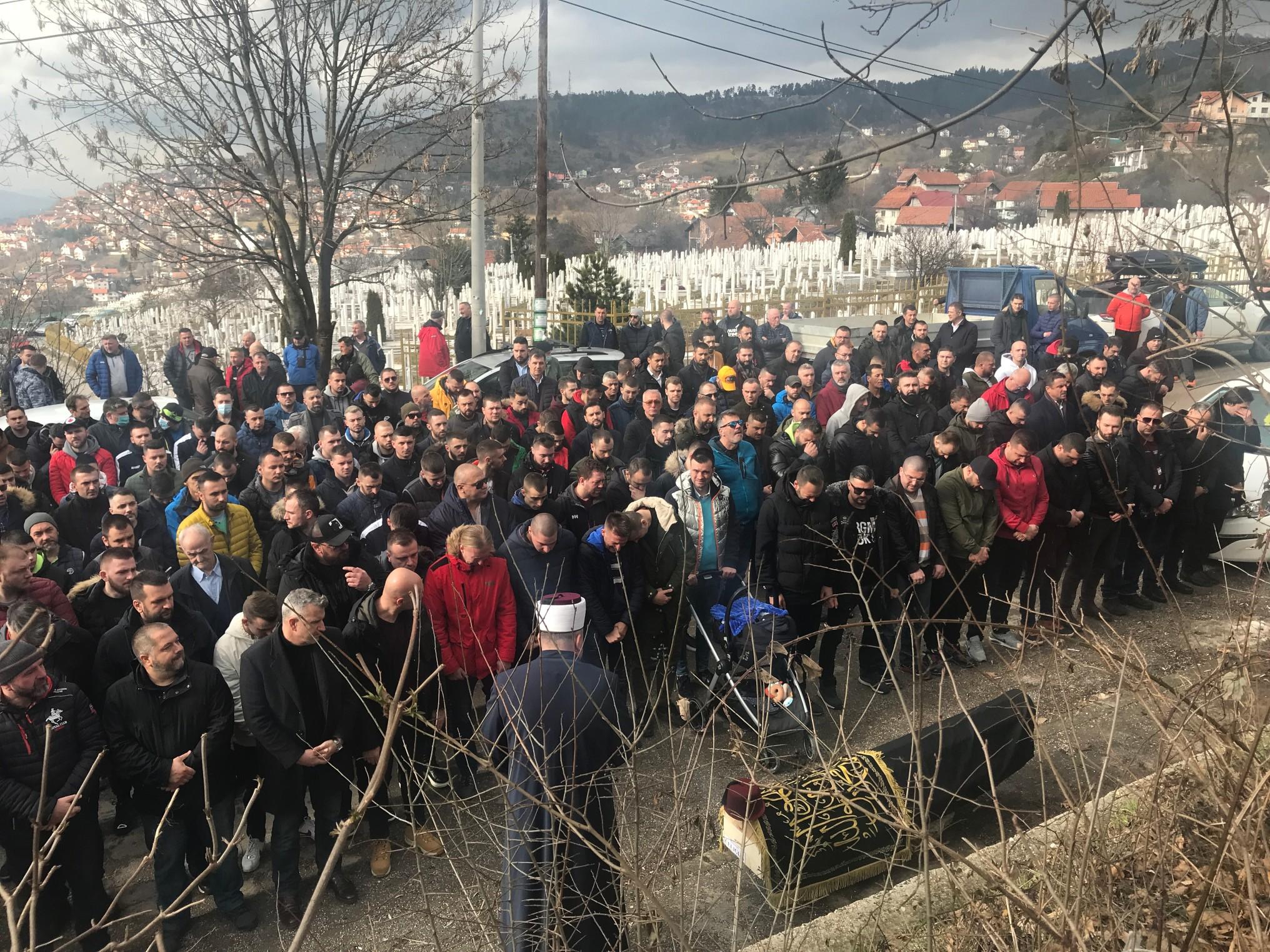 Tuga: Veliki broj ljudi na posljednjem ispraćaju Dženana Čeligije