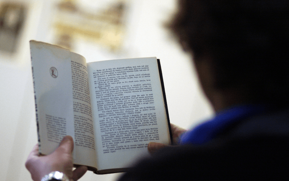 Knjiga nakon niza godina vraćena u biblioteku - Avaz